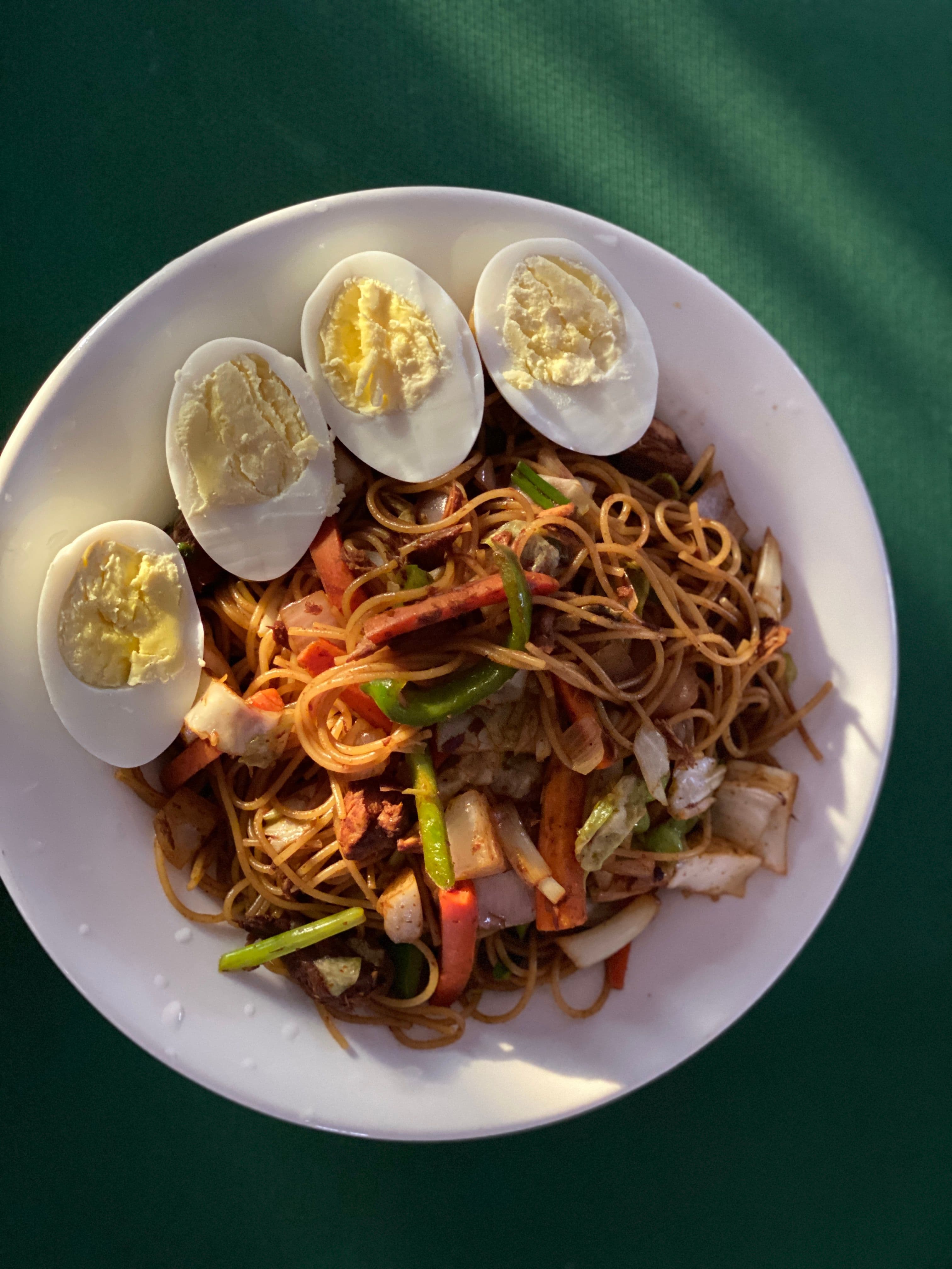 Egg and sphagetti